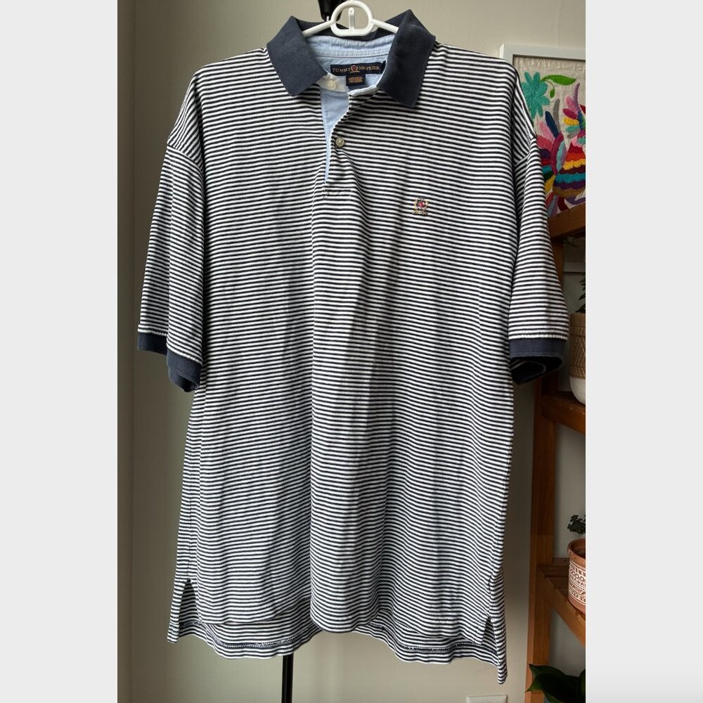 Tommy Hilfiger Men's	Vintage 90s Navy & White Striped Polo - Size XXL